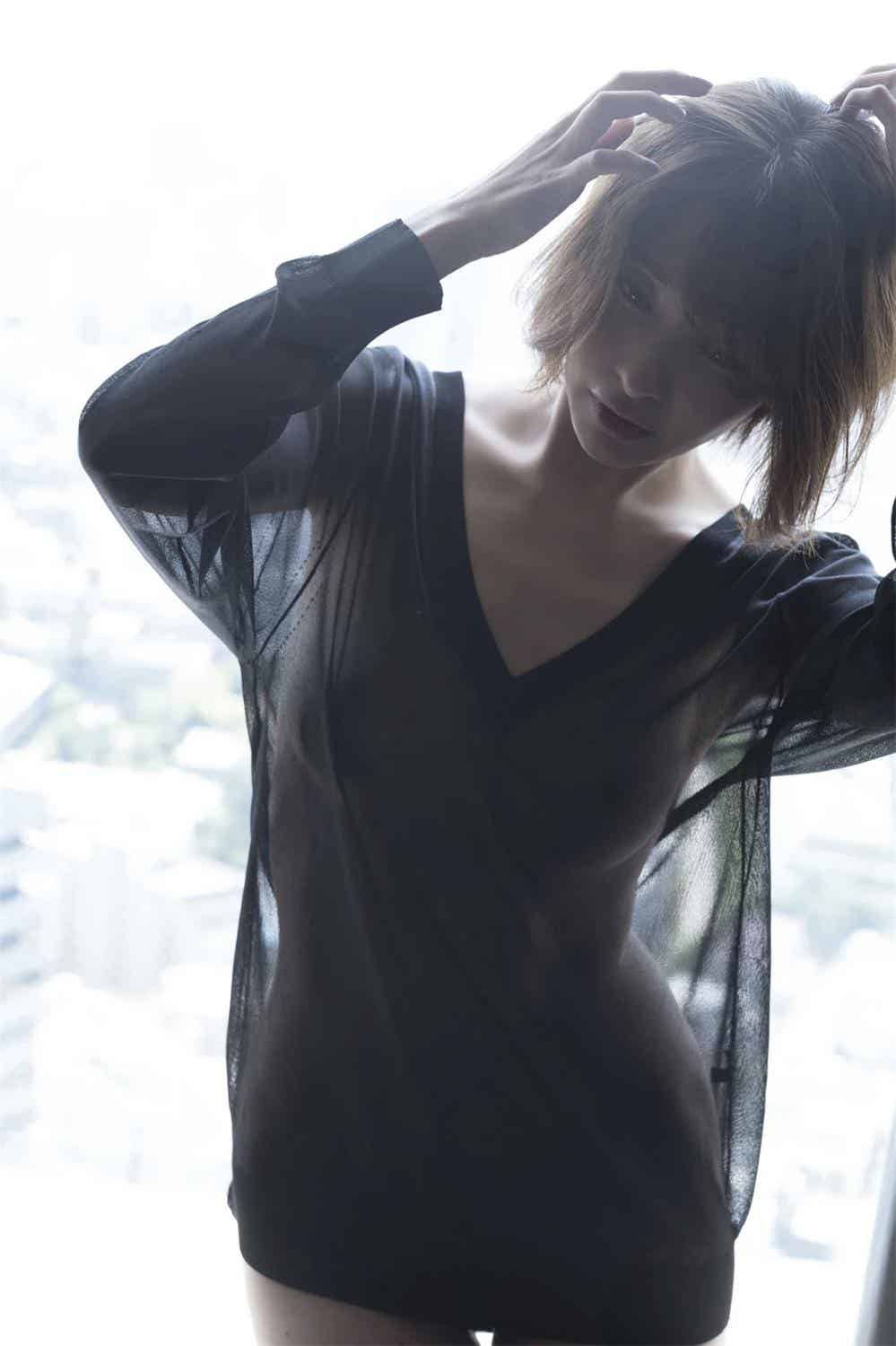 FRIDAYデジタル写真集 山崎真実 官能に濡れる-漫客吧