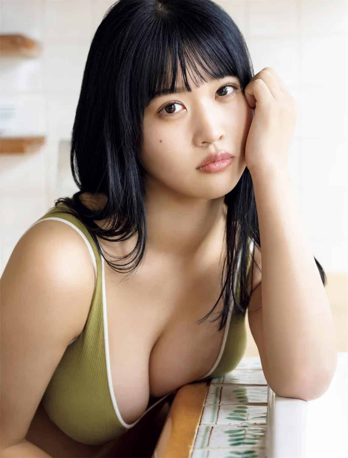 [FRIDAY] 2023.05.18 南みゆか 名古屋から全国区へ飛び出したグラビア界のシンデレラガールを超フレッシュ撮り下ろし-漫客吧