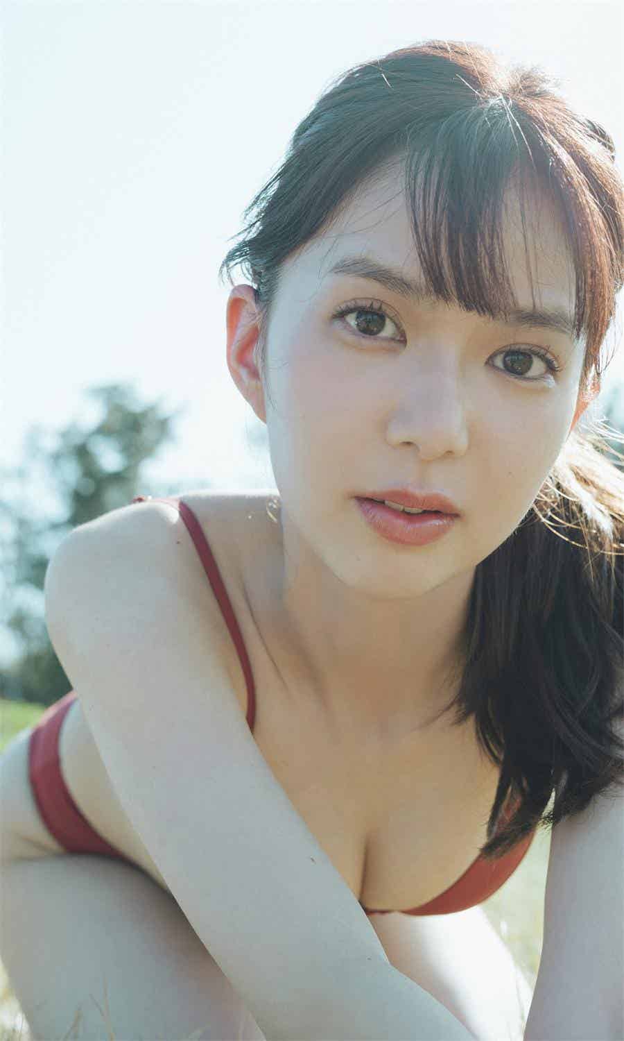 松平璃子写真集「バズる美脚、美尻。～prologue～」-漫客吧