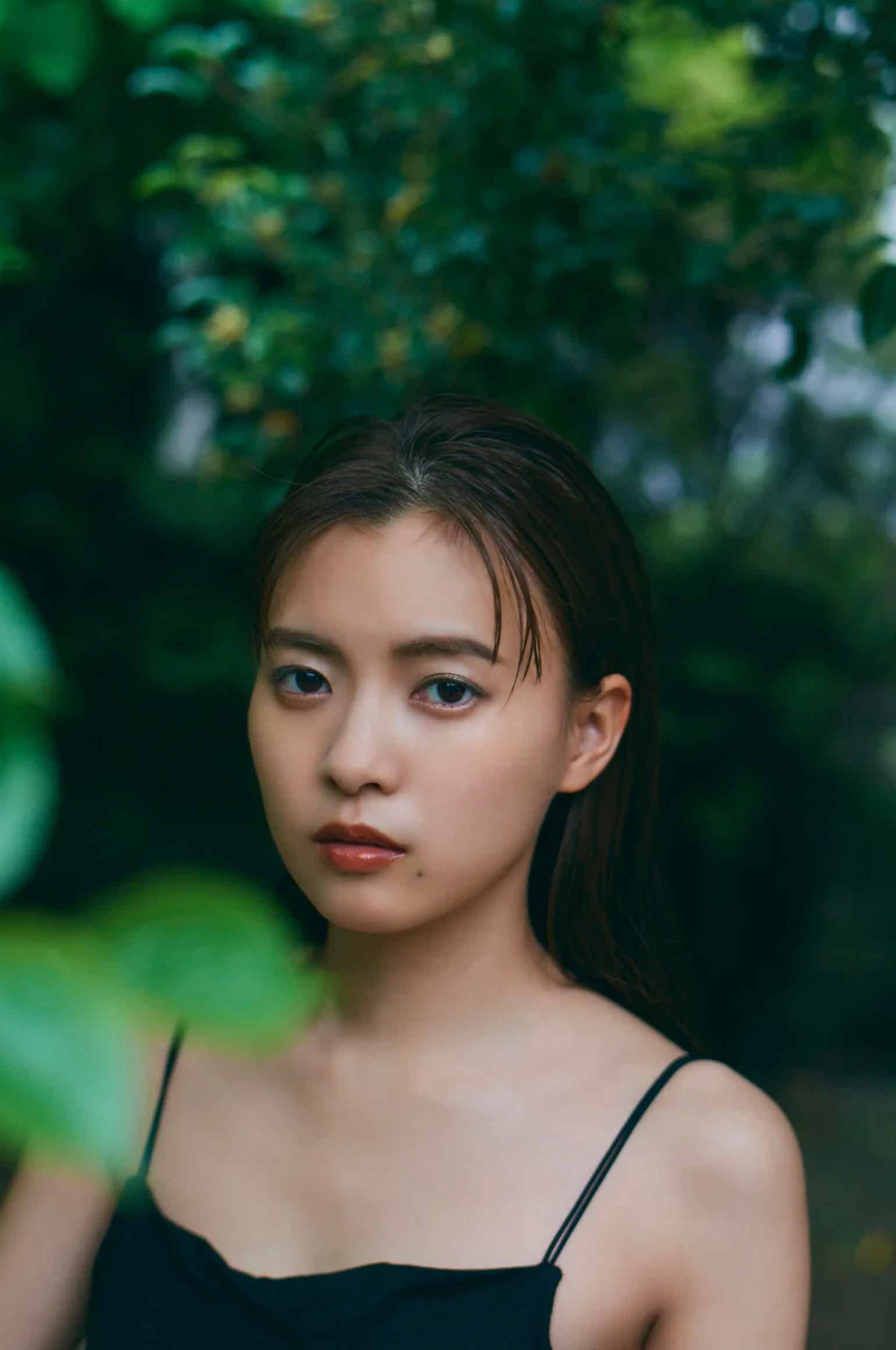 FRIDAYデジタル写真集 新條由芽 キラメキ美肌-漫客吧