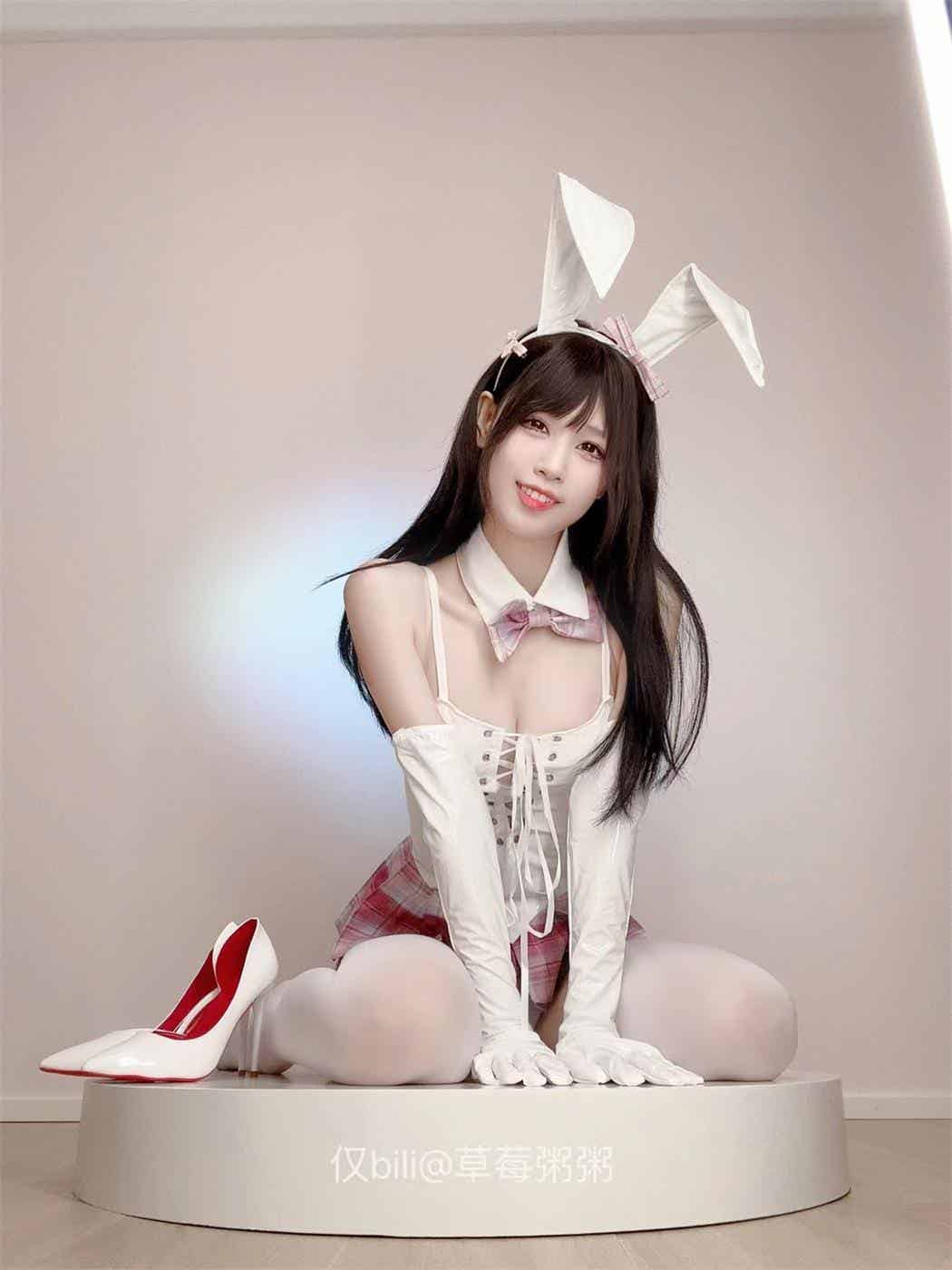 十万口草莓粥粥-舰长图包&视频合集[持续更新]