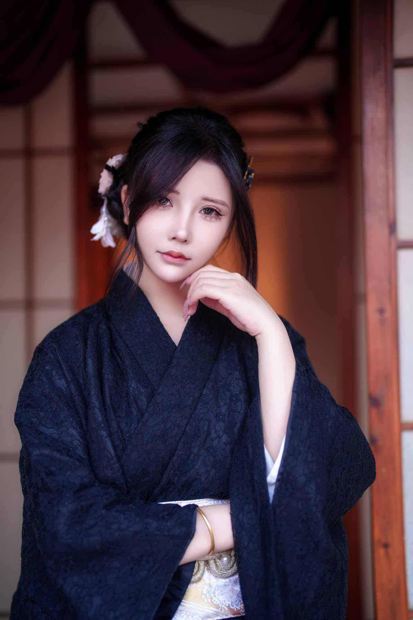 抱走莫子aa-性感Coser资源合集[持续更新]-漫客吧