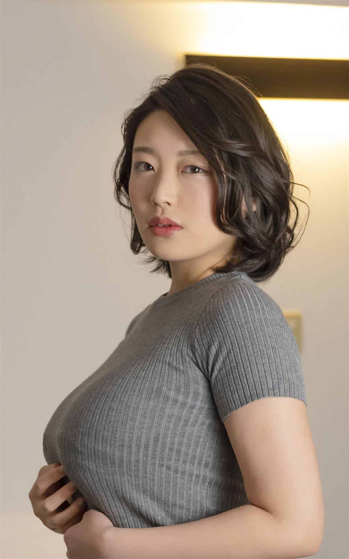 [Photobook] Kei Fubuki 風吹ケイ – Korin 降臨 ~Ver.2~ (2022-03-22)-漫客吧