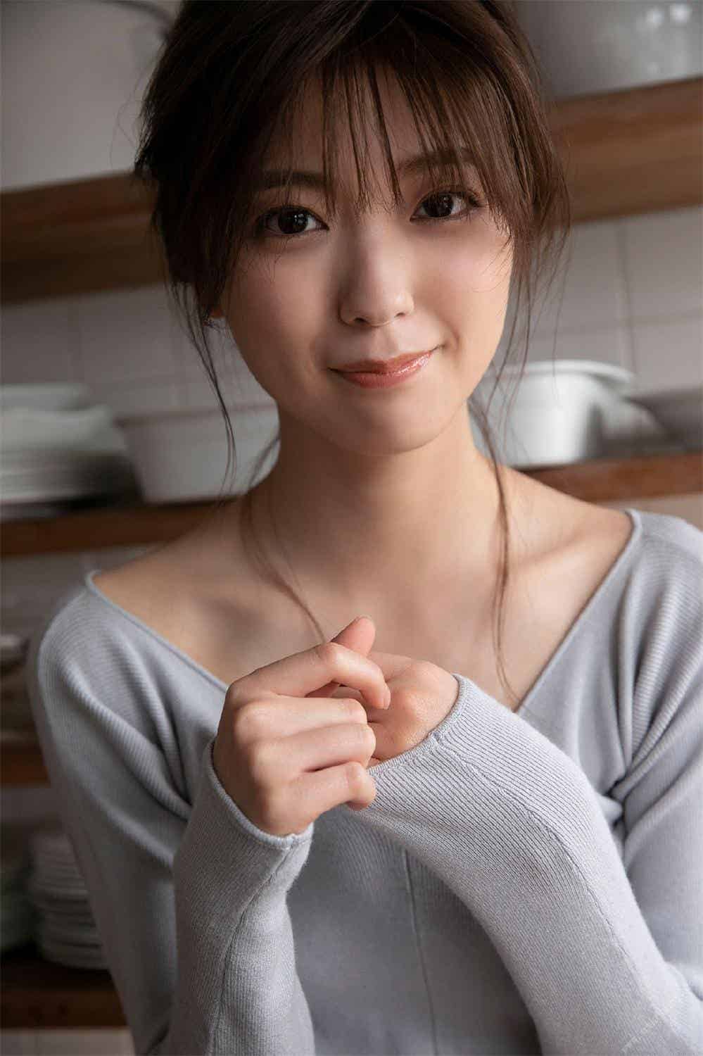 工藤美桜「オトナ色に咲く」ＦＲＩＤＡＹデジタル写真集  2021.06.23-漫客吧