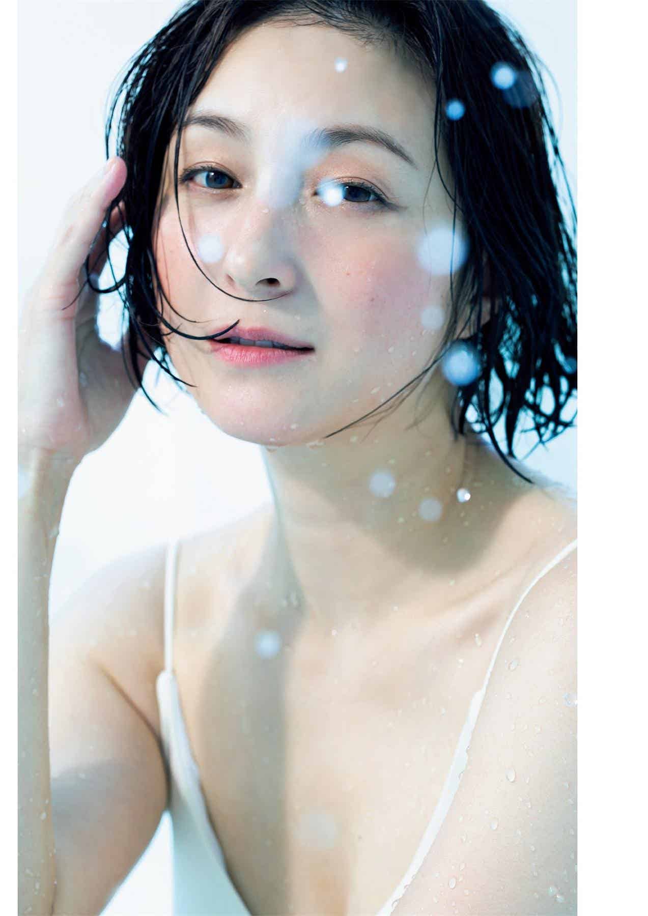 足立梨花 菊地姬奈 川津明日香-Weekly Playboy 2022.12.19 No.51-漫客吧